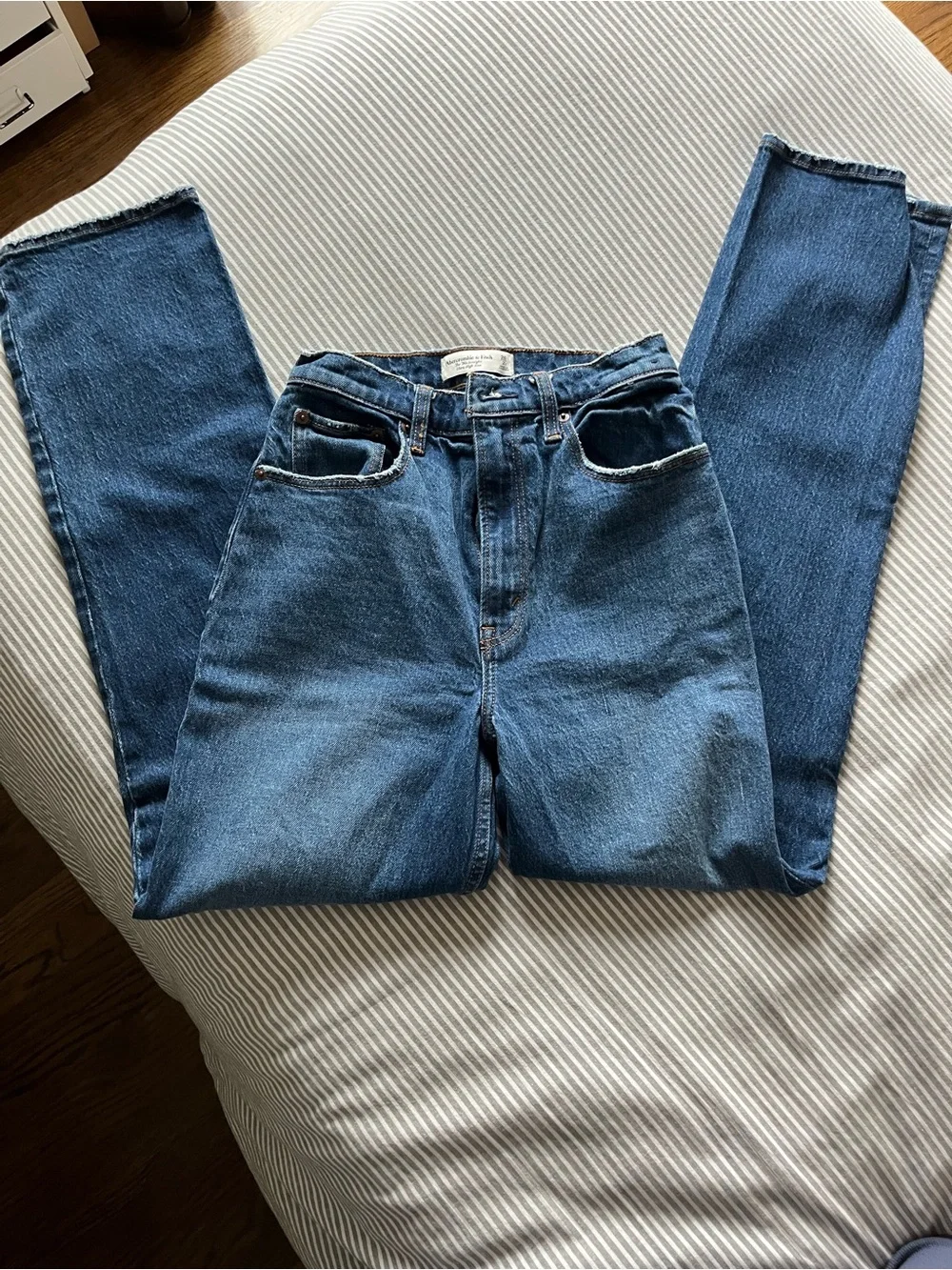 Abercrombie & Fitch Medium Blue Straight-Leg Jeans